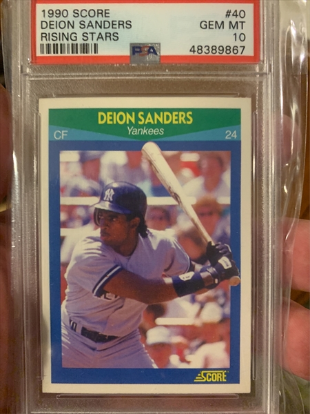 1997 TOPPS FLASHBACK # FB-9 - DEION SANDERS - CINCINNATI REDS/NEW YORK  YANKEES