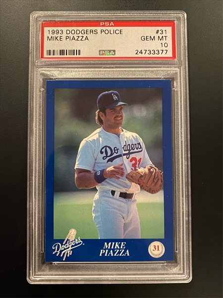  2018 Topps Stadium Club #285 Mike Piazza Los Angeles Dodgers  Baseball Card - GOTBASEBALLCARDS : Collectibles & Fine Art