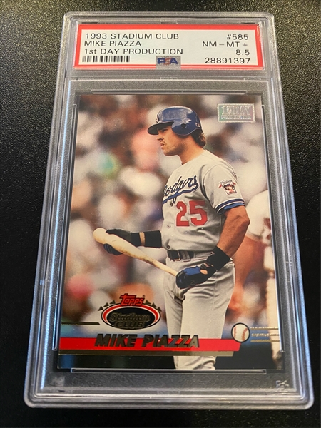  2006 Topps #585 Mike Piazza NM-MT San Diego Padres Baseball :  Collectibles & Fine Art