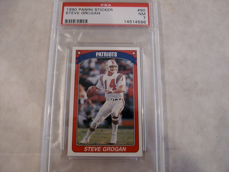 Steve Grogan autographed football card (New England Patriots NFL) 1990  Topps #418